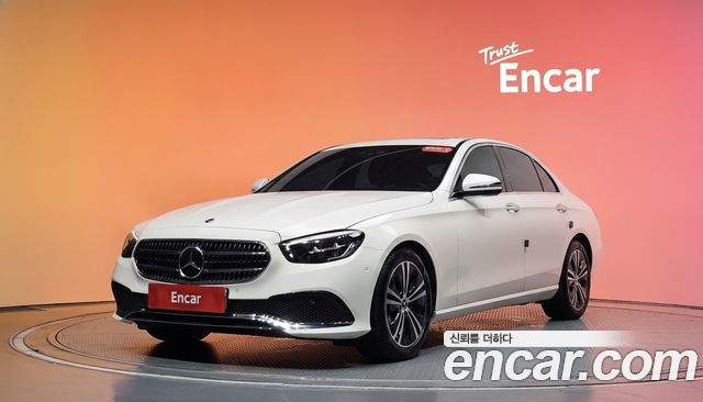 Mercedes-Benz E-Class 2021