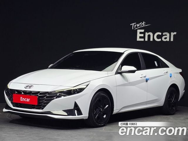 Hyundai AVANTE 2022