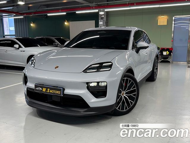 Porsche Macan 2025