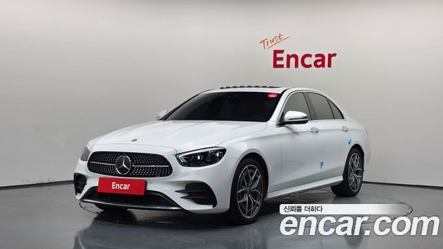 Mercedes-Benz E-Class 2022