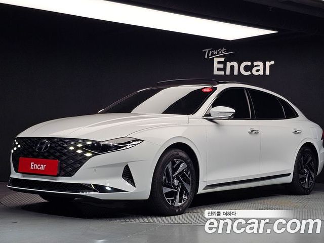 Hyundai Grandeur 2022