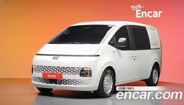 Hyundai Staria 2022