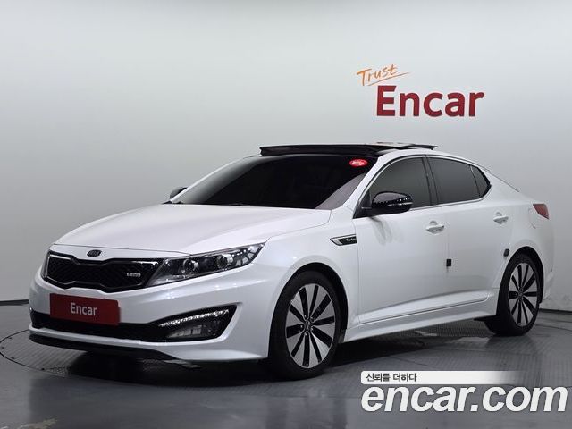 Kia K5 2011