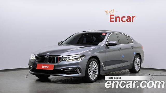 BMW 5-Series 2019