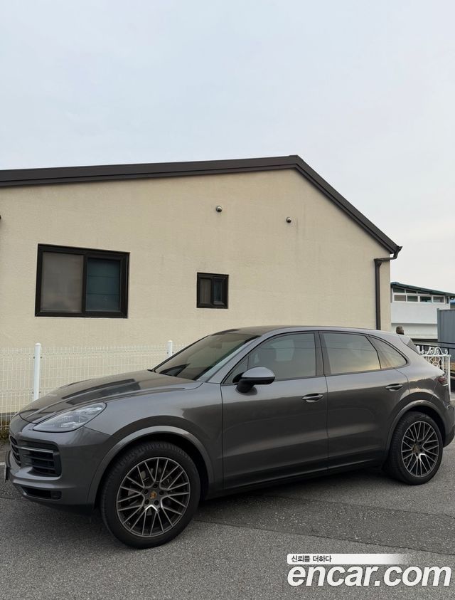 Porsche Cayenne 2020