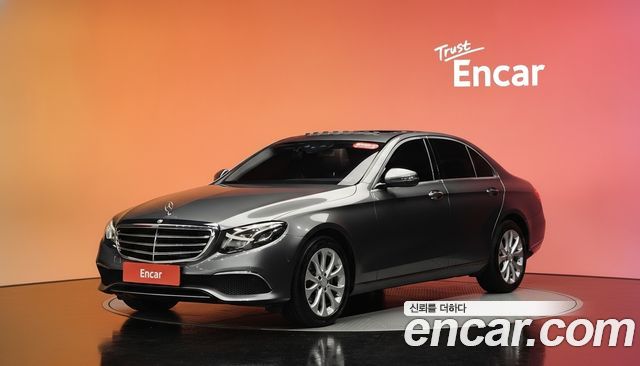 Mercedes-Benz E-Class 2016