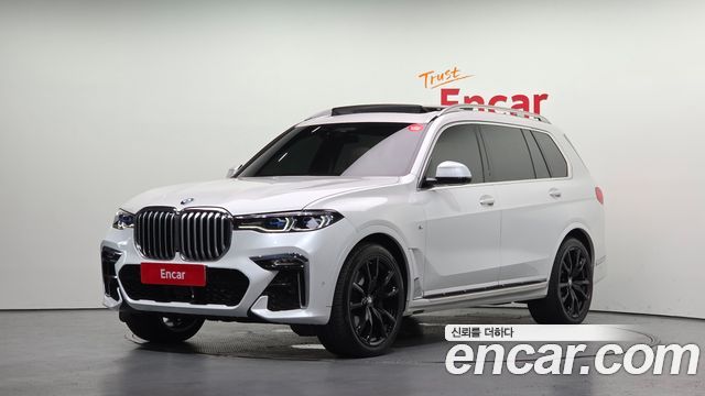 BMW X7 2021