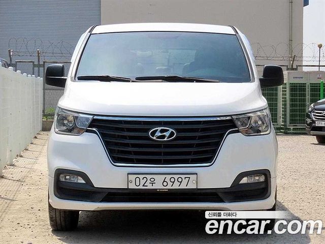 Hyundai Starex 2018