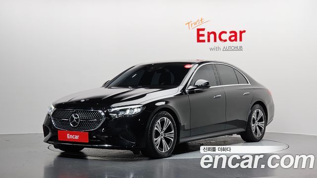 Mercedes-Benz E-Class 2024