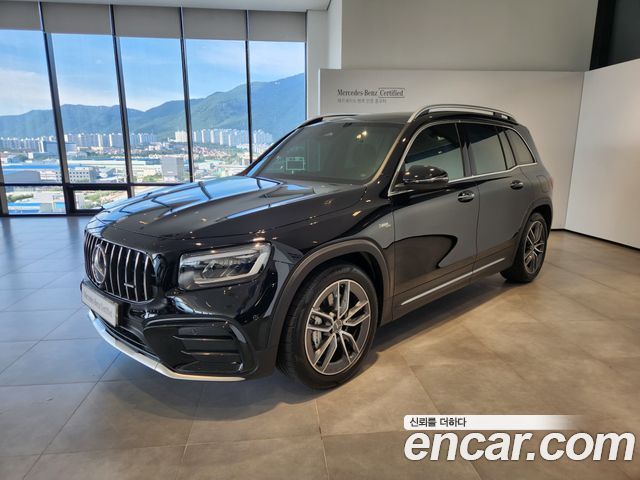 Mercedes-Benz GLB-Class 2025
