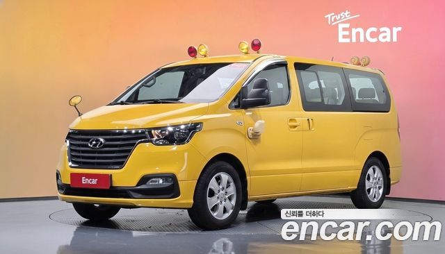 Hyundai Starex 2018