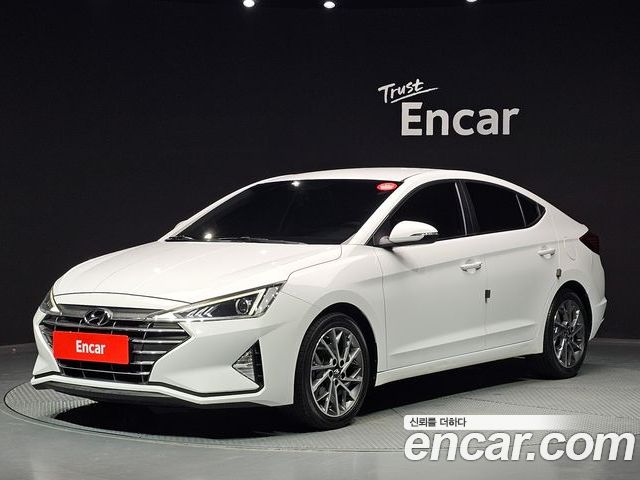 Hyundai AVANTE 2019