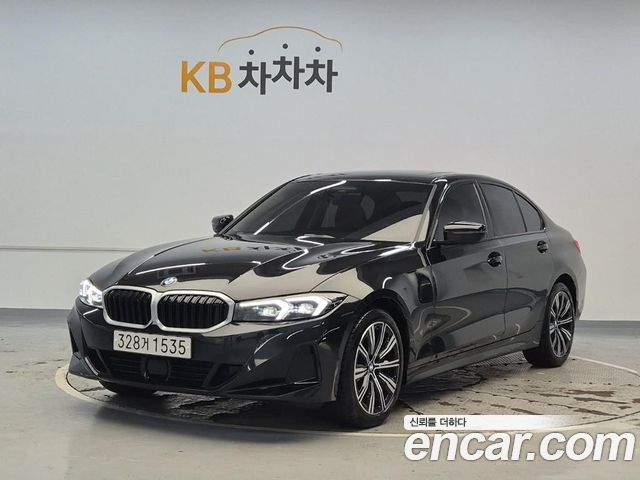 BMW 3-Series 2025
