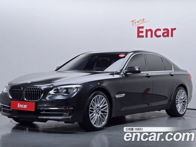 BMW 7-Series 2015