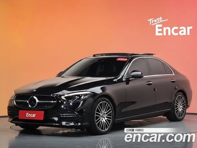 Mercedes-Benz C-Class 2024