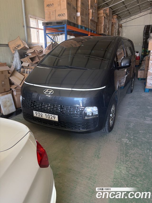 Hyundai Staria 2022