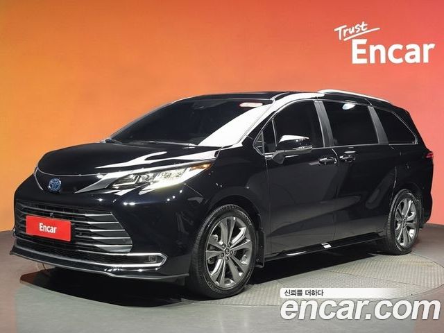 Toyota Sienna 2024