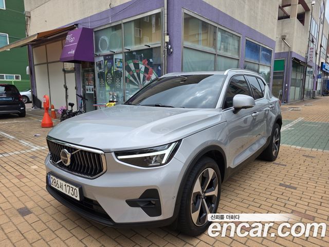 Volvo XC40 2022