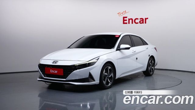 Hyundai AVANTE 2022