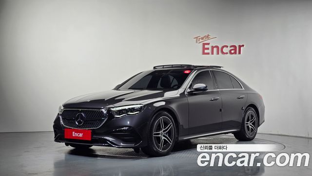 Mercedes-Benz E-Class 2024