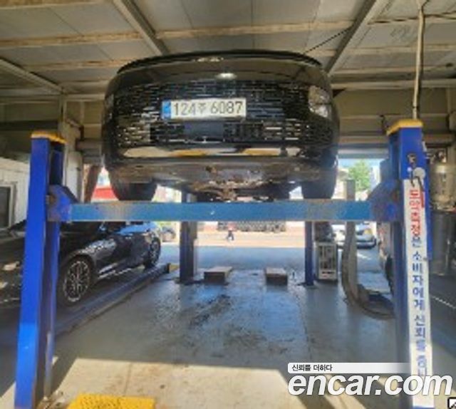 Hyundai Staria 2024