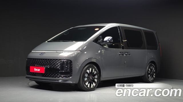 Hyundai Staria 2025