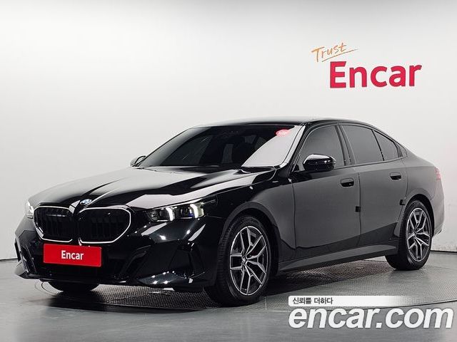 BMW 5-Series 2025