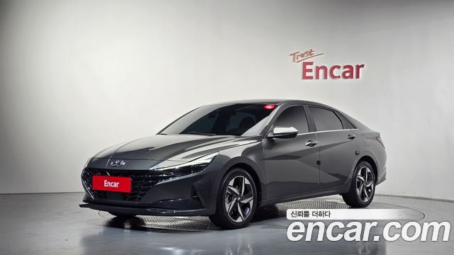 Hyundai AVANTE 2022