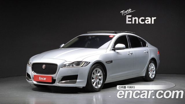 Jaguar XF 2016