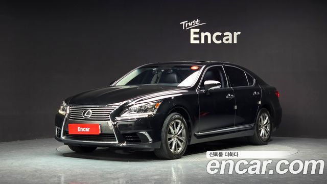 Lexus LS 2015