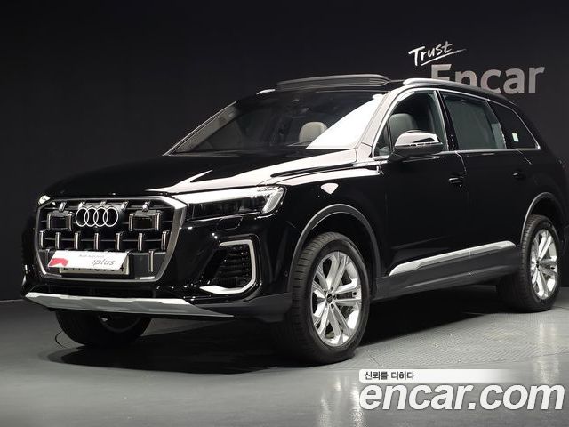 Audi Q7 2024