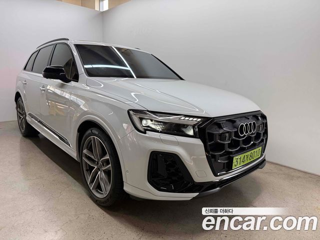 Audi Q7 2025