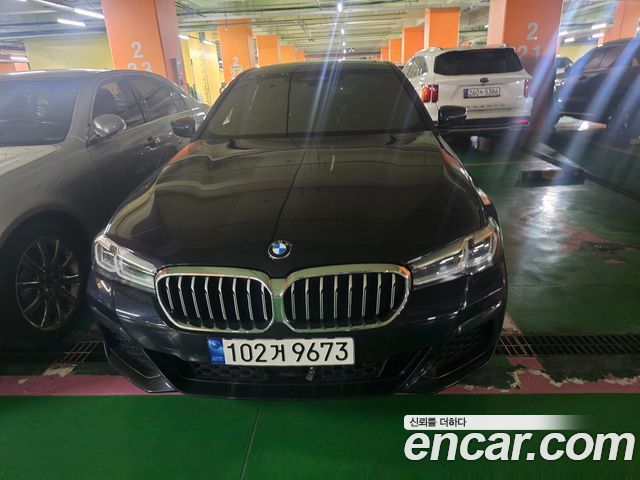 BMW 5-Series 2022