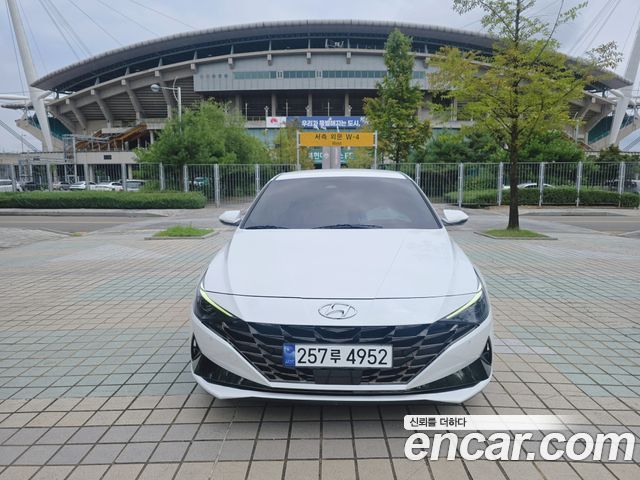 Hyundai AVANTE 2022