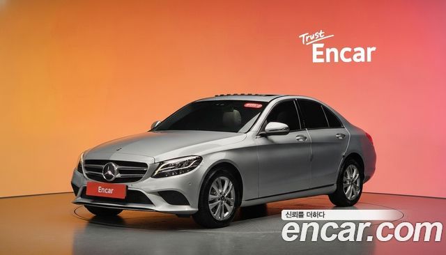 Mercedes-Benz C-Class 2019