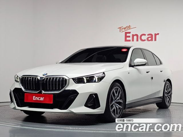 BMW 5-Series 2024