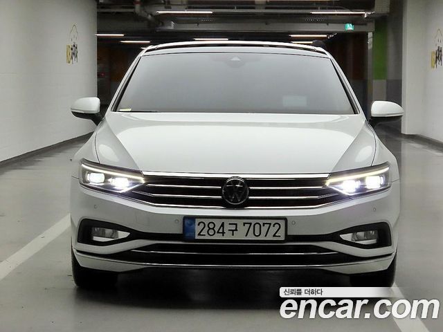 Volkswagen Passat 2022