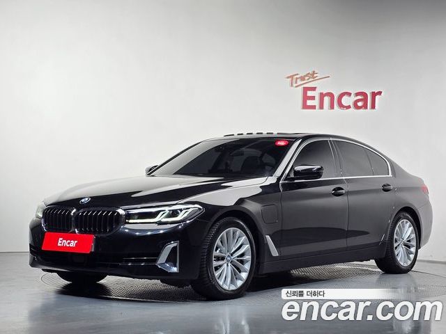 BMW 5-Series 2021