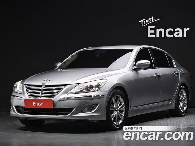 Hyundai Genesis 2011