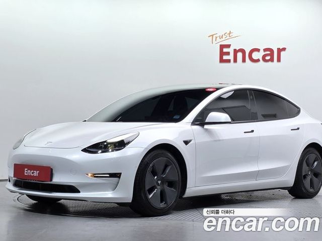 Tesla Model 3 2021