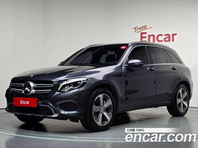 Mercedes-Benz GLC-Class 2016