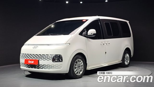 Hyundai Staria 2025