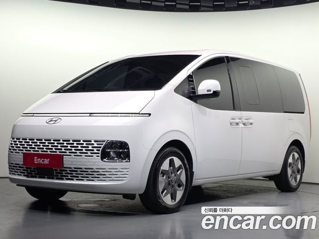 Hyundai Staria 2025