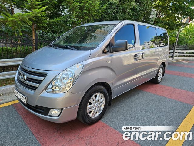 Hyundai Starex 2018