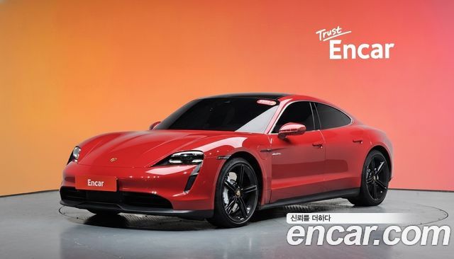 Porsche Taycan 2021