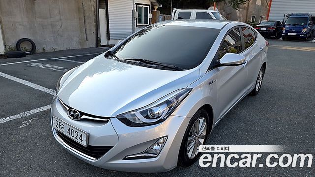 Hyundai AVANTE 2013