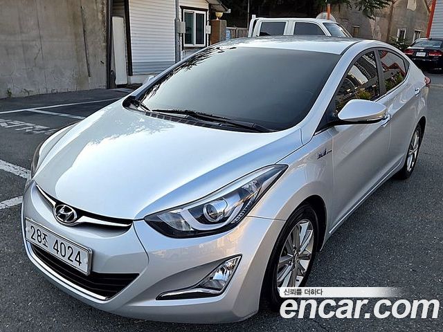 Hyundai AVANTE 2013