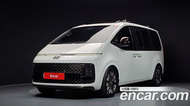 Hyundai Staria 2021