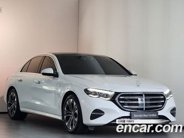 Mercedes-Benz E-Class 2025