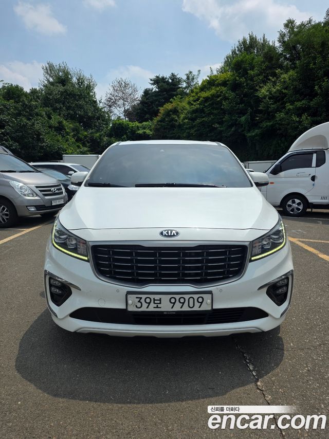 Kia Canival 2018